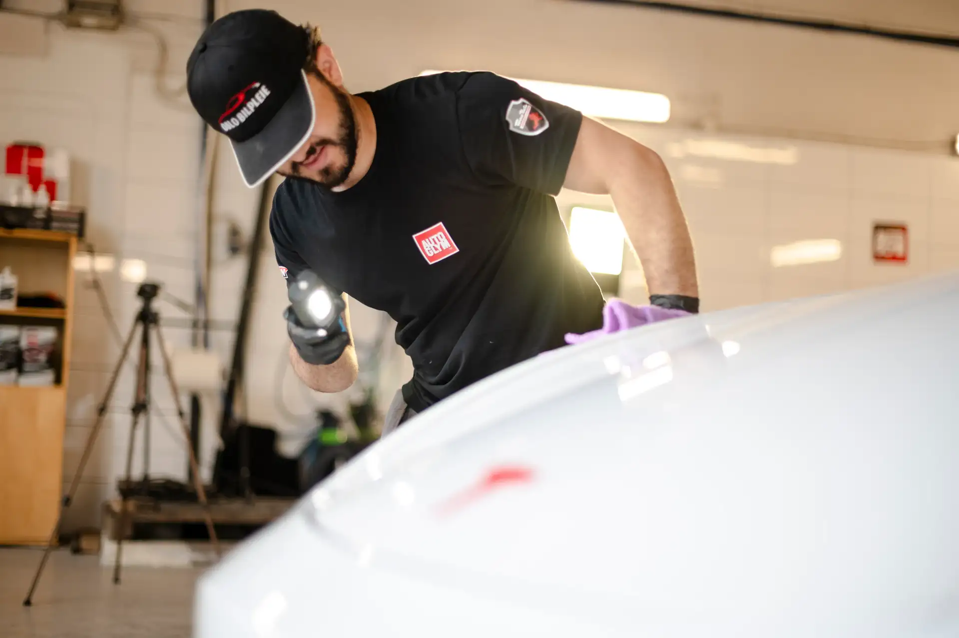 Ny bil med keramisk coating og høy glans